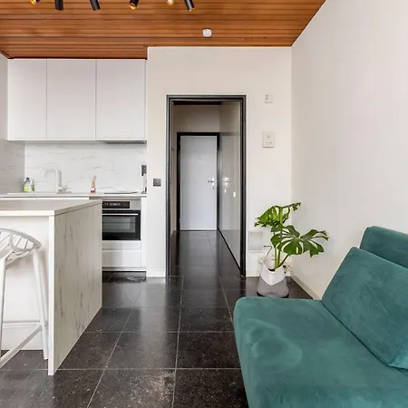 Riverview In Historical Heart Of Apartamento